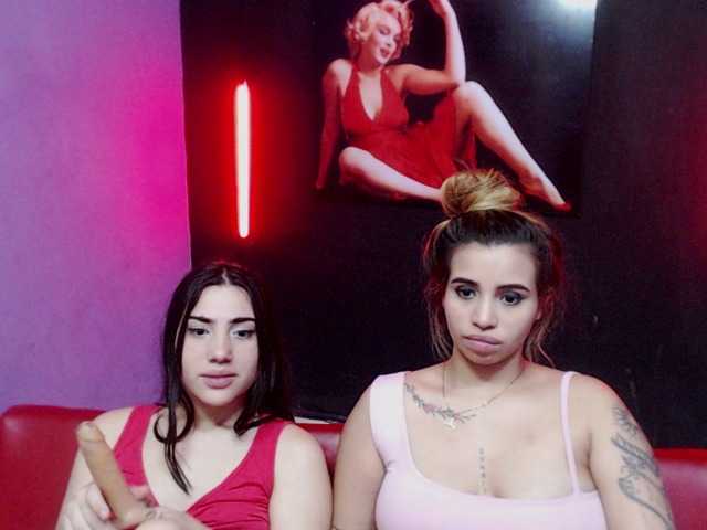 Фотографии duosexygirl hi welcome to our room, we are 2 latin girls, we wanna have some fun, send tips for see tittys, asses. kisses, and more