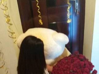 Еротски видео разговор E-S-CA-D-A