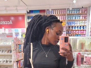 Еротски видео разговор Ebonycutelyn