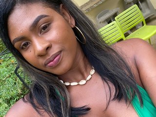 Еротски видео разговор EbonyyQueenn