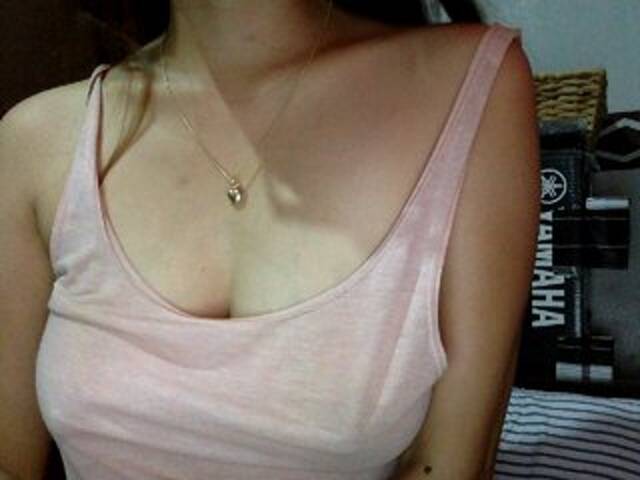 Емитувани слики од екранот eighttt