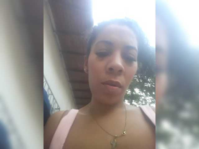 Емитувани слики од екранот Eli-Red