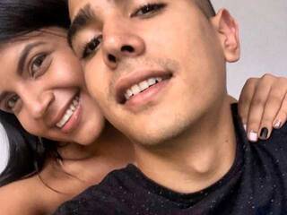 Еротски видео разговор EliandJacob1