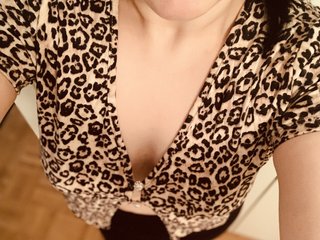 Еротски видео разговор Elieen2