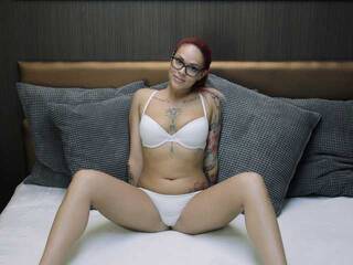 Еротски видео разговор ElinaRubels