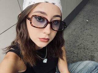 Еротски видео разговор ElizaDarleen