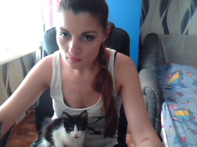 Емитувани слики од екранот EllenODance