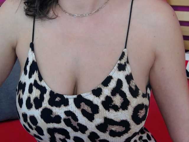 Емитувани слики од екранот EllenAtalay