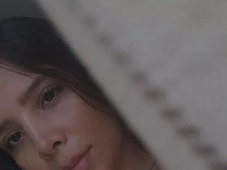 Еротски видео разговор EmaaTaylor