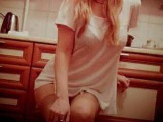 Еротски видео разговор emilli5353