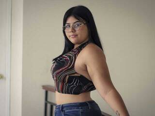 Еротски видео разговор Emilly04