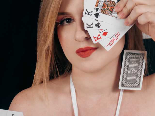 Фотографија на профилот Emma-Blonde