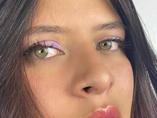 Еротски видео разговор Emma-Pretty