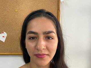 Еротски видео разговор Emma-victoria