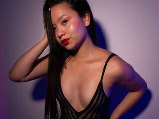 Еротски видео разговор EmmaBJonson