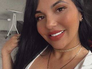 Еротски видео разговор EmmaDiamond