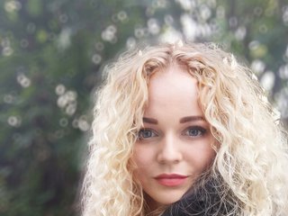 Еротски видео разговор EmmaXlove