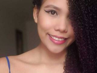 Еротски видео разговор emy-smile