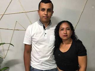 Еротски видео разговор EMYLY-LIAM