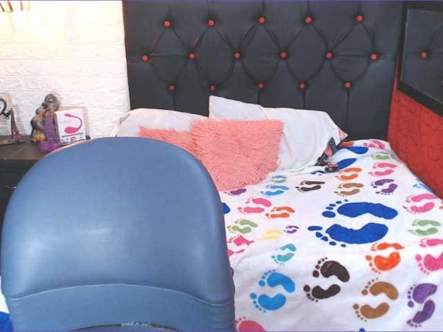 Емитувани слики од екранот emyrosse