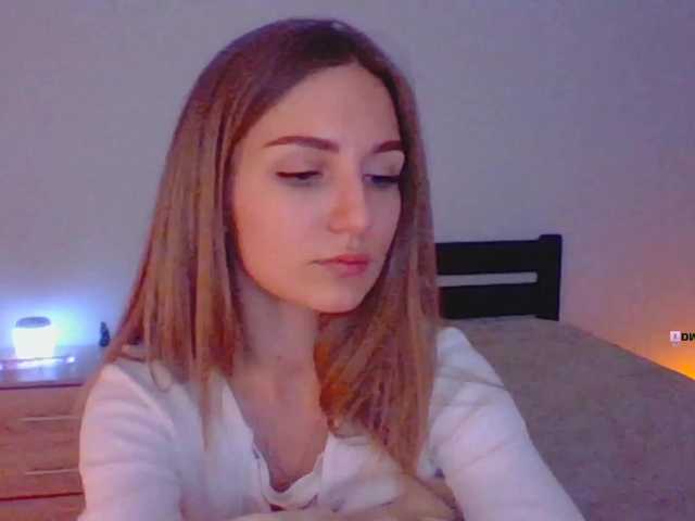 Емитувани слики од екранот EnlivenLuv