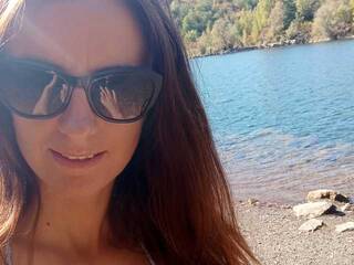 Еротски видео разговор Erine9900