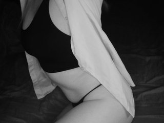 Еротски видео разговор Essy-Vettie