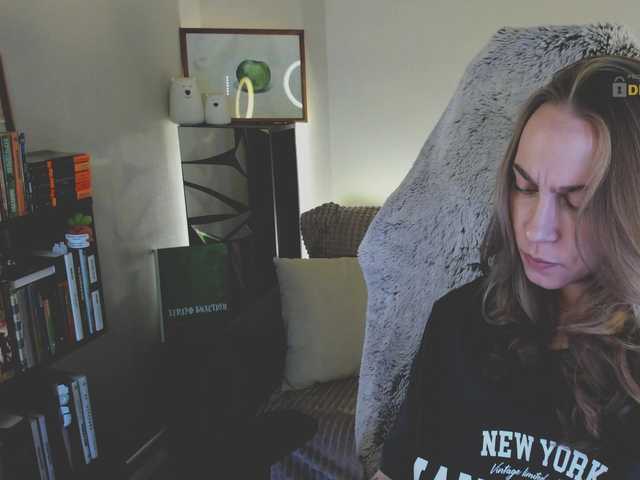 Емитувани слики од екранот Adamova_Eva