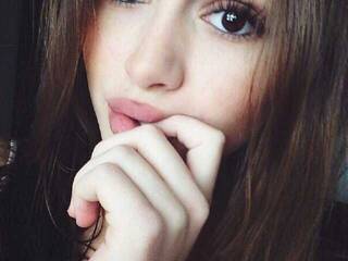 Еротски видео разговор EvaCute