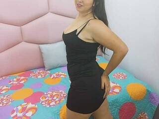 Еротски видео разговор EvaLatinaLove