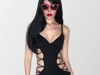 Еротски видео разговор Evangelina777