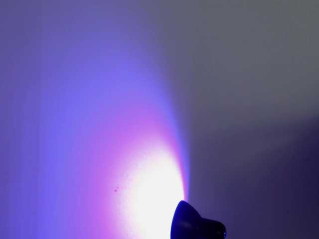 Емитувани слики од екранот evangelingtor