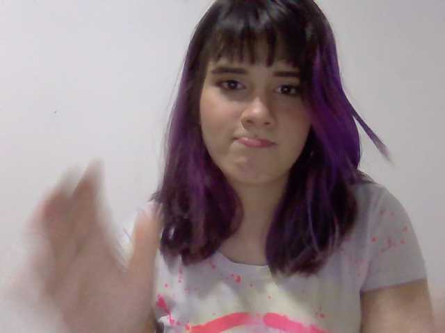 Емитувани слики од екранот EvansLilith20