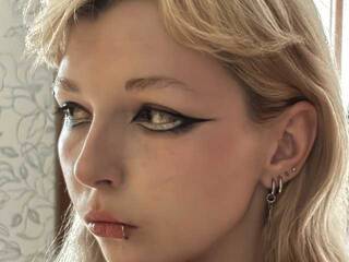 Еротски видео разговор EveSinsational