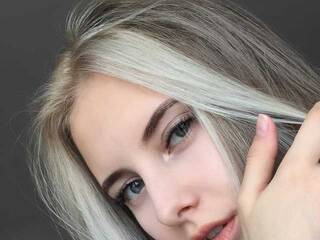 Еротски видео разговор Evvvaaa