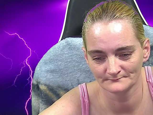 Емитувани слики од екранот ExploringDuo1