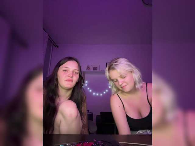 Емитувани слики од екранот FairyGirls