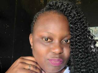 Еротски видео разговор Faith7