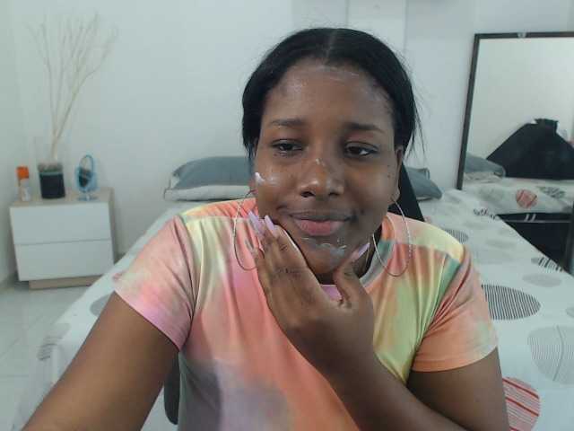 Емитувани слики од екранот FaraNoir