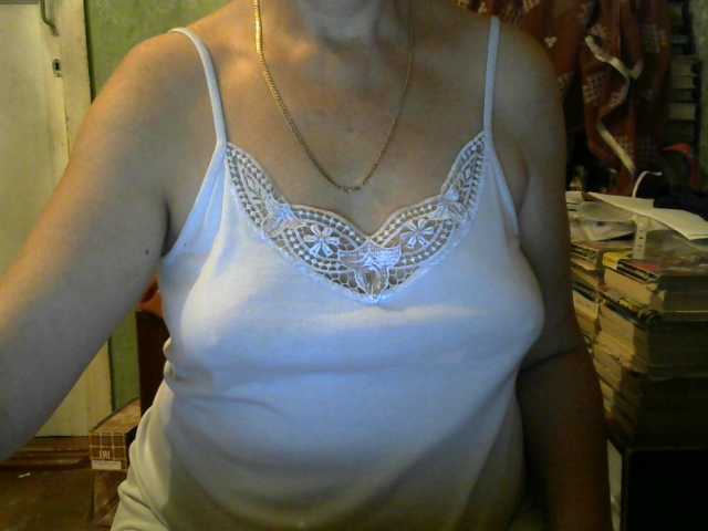 Емитувани слики од екранот Febast