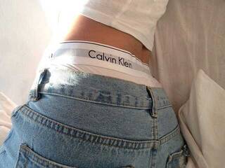 Еротски видео разговор feetprinces