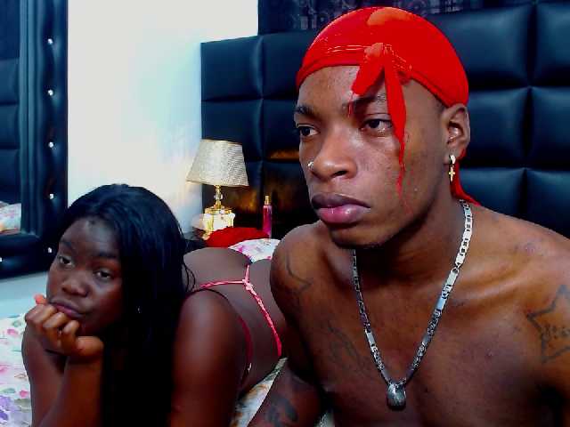 Емитувани слики од екранот Feirycouple