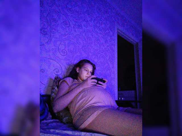 Емитувани слики од екранот -MiniMartini-