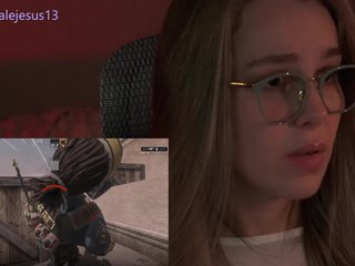 Еротски видео разговор FemaleJesus1