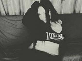 Еротски видео разговор finetouch7