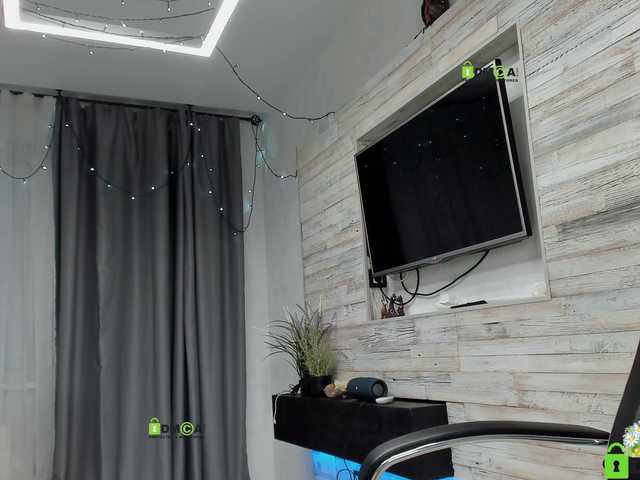 Емитувани слики од екранот firstmaja