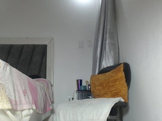 Еротски видео разговор roxy-fisting