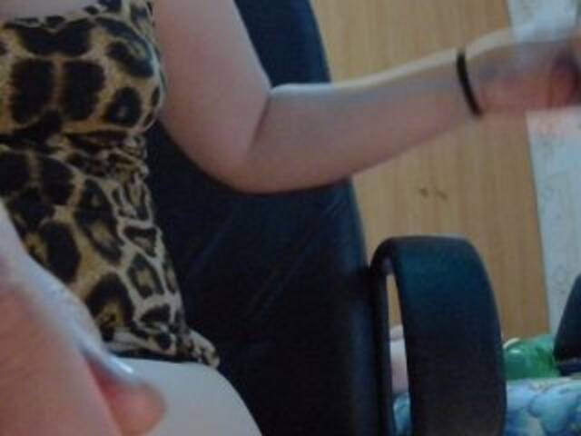 Емитувани слики од екранот FistPara