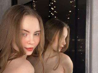 Еротски видео разговор Fl0wersLover