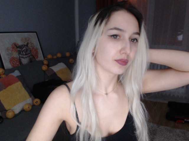 Фотографии FlexyDomme i'm super new here but I ve been caming for 6+ yrs 1996 LINGERIE